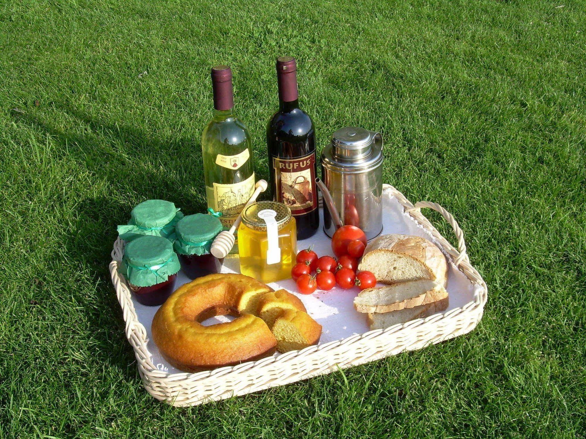 מונטפיאסקונה Agriturismo Bella Cima מראה חיצוני תמונה